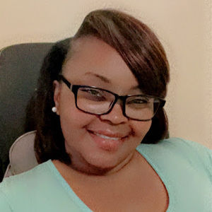 Meet your Posher, Antinesha